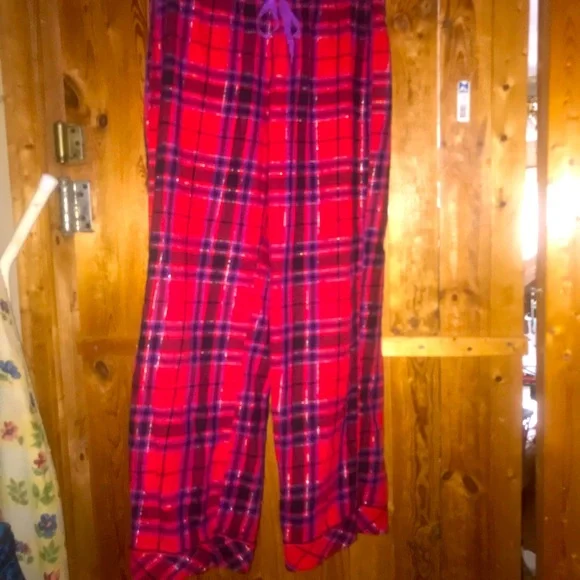 Victoria secret plaid sleeping pants with drawstring
size medium - Picture 1 of 7
